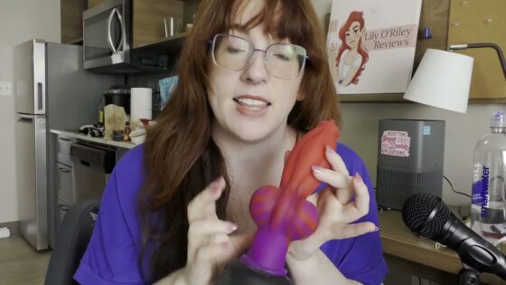 NSFW Review of the Fuxi knotted fox dildo from The Naughty Fox