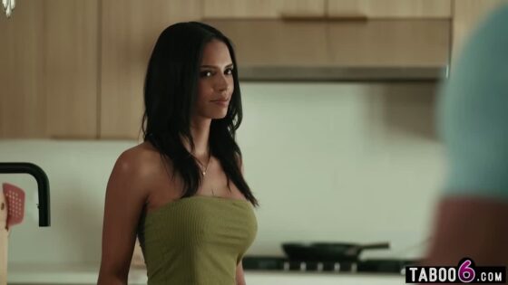 Busty teen stepdaughter Jazmin Black provokes stepdad into sex
