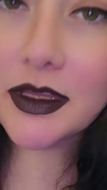 LizGonzisthick snapchat video