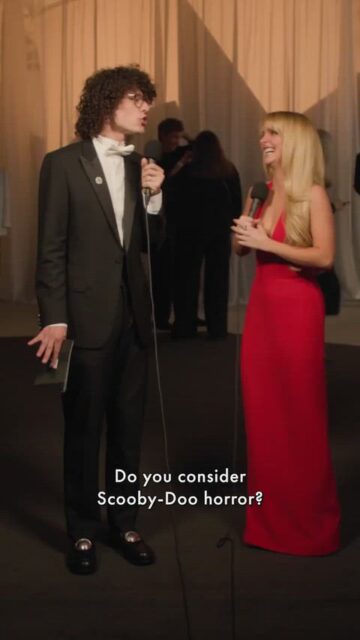Actress Big Tits Blonde Blue Eyes Celebrity Clothed Cute Interview Non-nude Tits