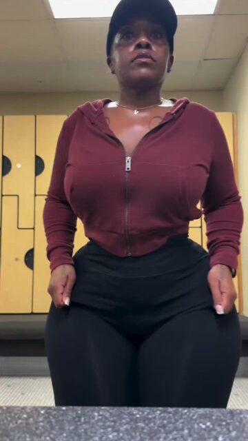 Big Ass Big Tits Booty Ebony Gym Public Solo Thick TikTok
