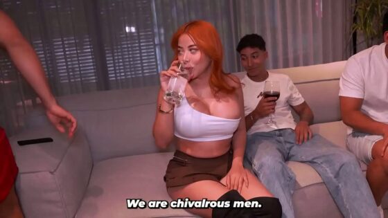 MY GIRLFRIEND IS GETTING FUCKED BY MY THREE FRIENDS WHILE I’M ORDERING A PIZZA