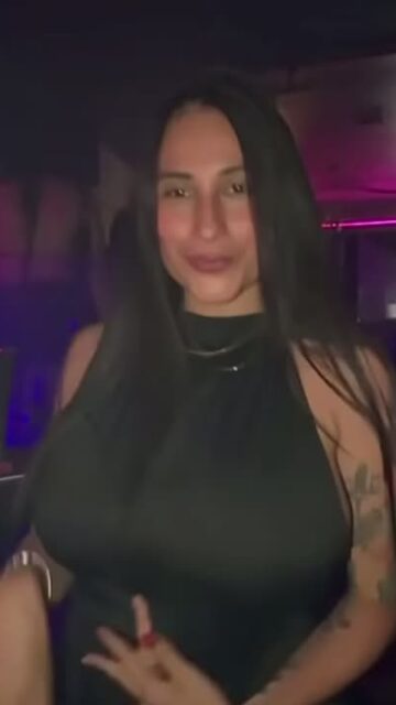 Passionate sex when the girl leaves the club! JENNIFER PLAY